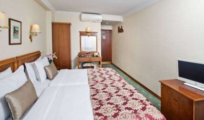 ORIENT EXPRESS HOTEL
