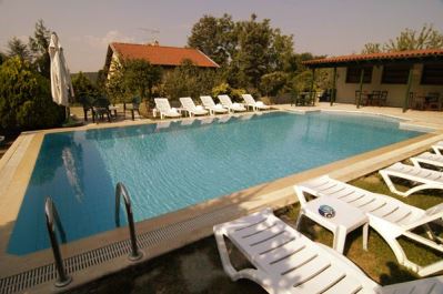 POLKA COUNTRY HOTEL