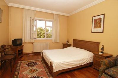 POLKA COUNTRY HOTEL
