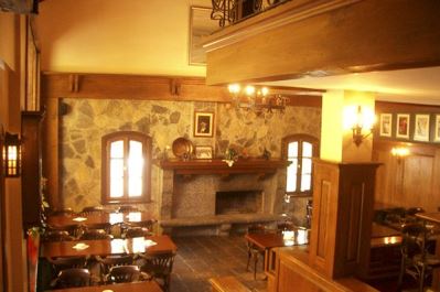 POLKA COUNTRY HOTEL