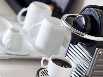 RADISSON BLUE CONFERENCE& AIRPORT HOTEL