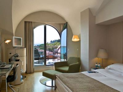 RADISSON BLUE BOSPHORUS HOTEL