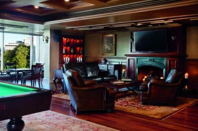 THE RITZ CARLTON