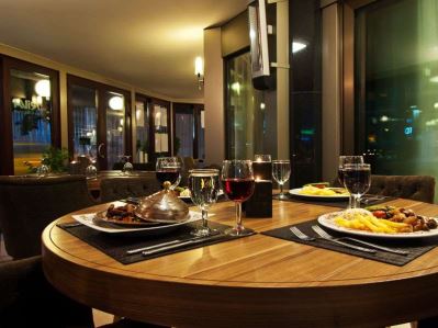 RİVA HOTEL