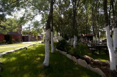RIVERSIDE CLUB