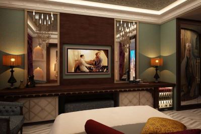 ROMANCE HOTEL