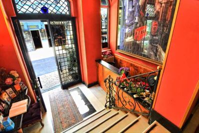 SANTA OTTOMAN BOUTIQUE