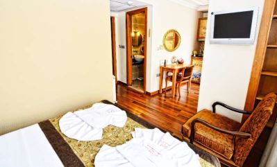 SANTA OTTOMAN BOUTIQUE