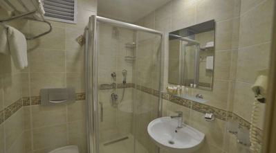 SARNIC HOTEL