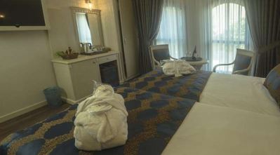 SARNIC HOTEL
