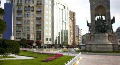 STAR HOTEL
