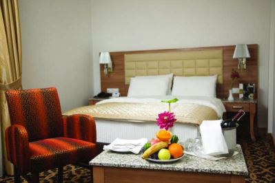 THE CITY HOTEL