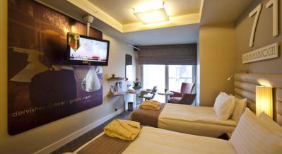 THE PEAK HOTEL