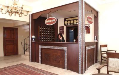 TURQUHOUSE BOUTIQUE