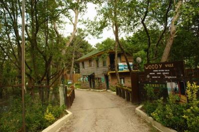 WOODYVILLE TREE HOUSES AND COWBOY CITY